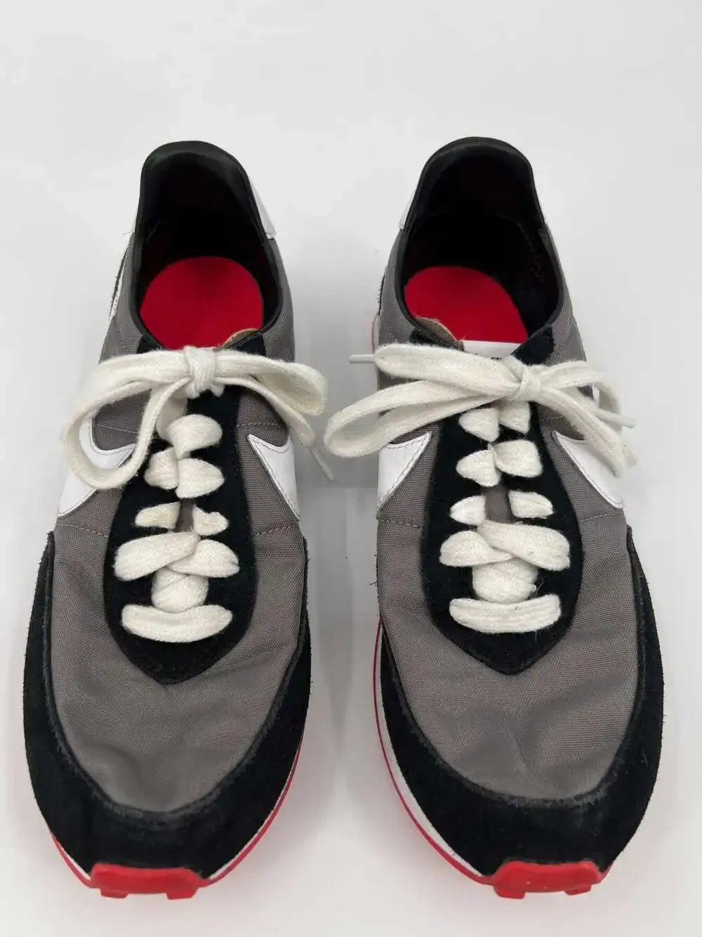 Nike Gray/Black Waffle Trainer 2 Kids Sneakers | Size 6 Boys